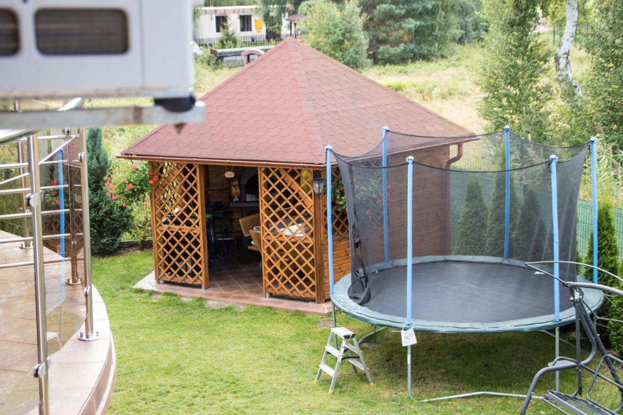 Willa Laura Rowy - Apartamenty Nad Morzem Buitenkant foto